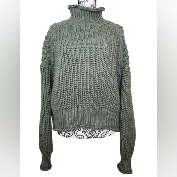 H&M Sweaters Hm Green Chunky Knit Oversized Sweater Size Xl Poshmark